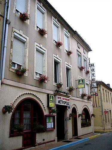 Logis Hôtel Restaurant Métropole Mirande  Esterno foto